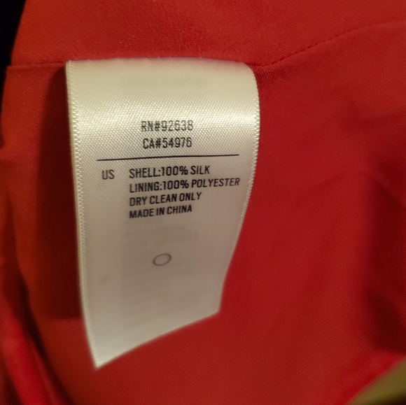 Fossil L Red Printed Silk Dress - Picture 3 of 5